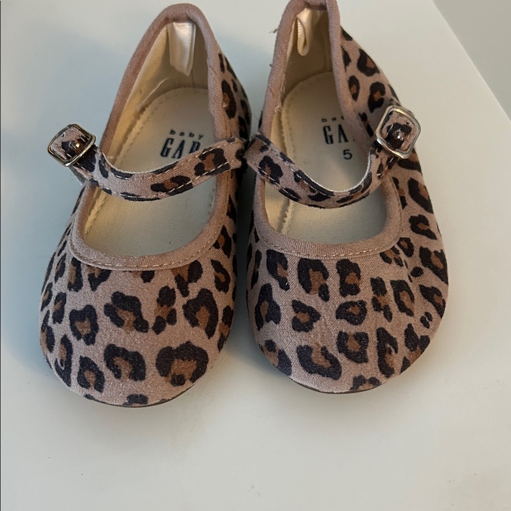 GAP Brown Leopard Mary Jane Shoes